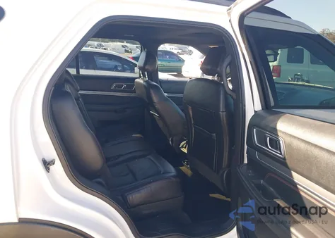 2017 Ford Explorer Sport z USA, uszkodzony, nr VIN 1FM5K8GTXHGD55268